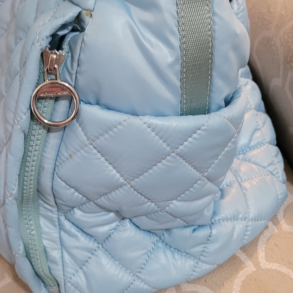Micheal KORS Quilted Light Blue Travel Bag 19 In. Length and 14 In Deep. - Picture 6 of 17